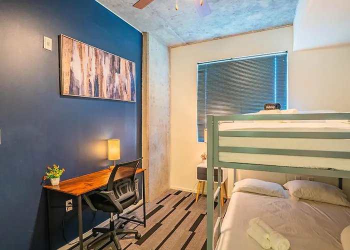 Walkable Phx From Asu W Balcony Parking Wd