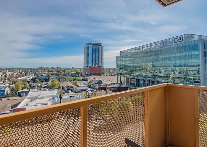 Walkable Phx From Asu W Balcony Parking Wd
